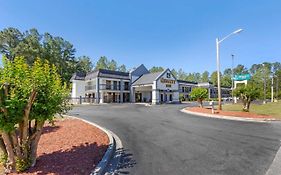 Hampton Inn Walterboro 3*